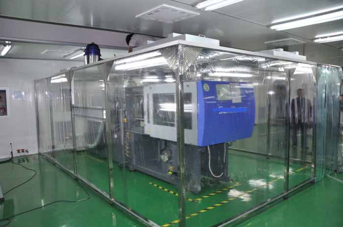 普通潔凈棚主要由箱體、FFU風機、初效過濾器、高效過濾器、阻尼層、燈具等組成,外殼噴塑。 普通潔凈棚主要由箱體、FFU風機、初效過濾器、高效過濾器、阻尼層、燈具等組成,外殼噴塑。