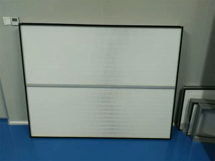 超高效過濾器在末端送風(fēng)口的運(yùn)用對(duì)于保證潔凈室內(nèi)的空氣質(zhì)量具有至關(guān)重要的作用。